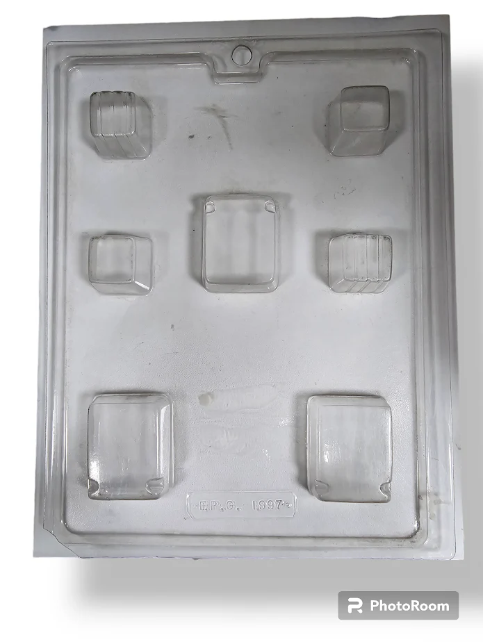 #1997 Chocolate Mold