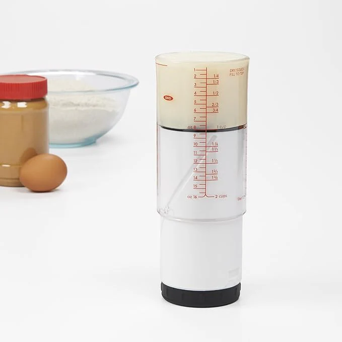 Adjustable Measuring Cup | 3.25 x 7.88 x 4.7 inches | 2-Cups | OXO - Image 3
