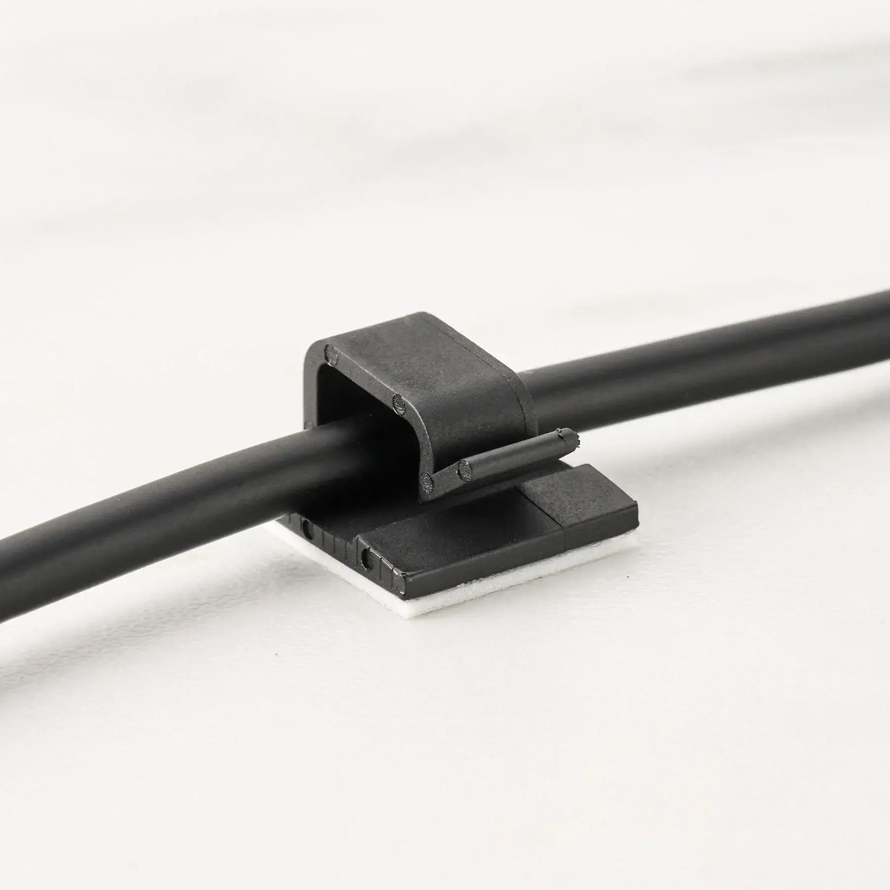 Cable Guides Small 15PK - Image 6