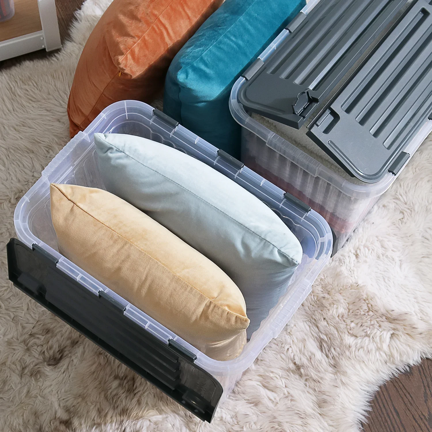 Clear Hinged Lid Storage Box 26QT Superio - Image 4