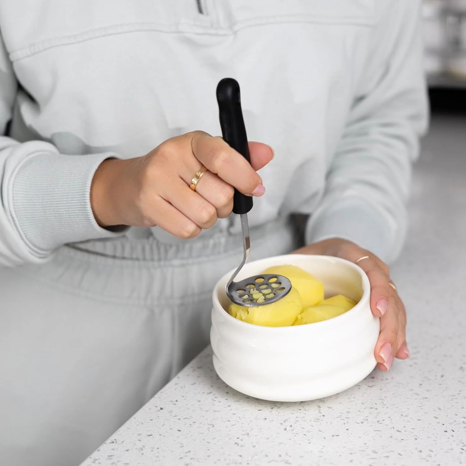 Mini Masher With Black Handle | 6 Inch | Stainless Steel | Fox Run - Image 4