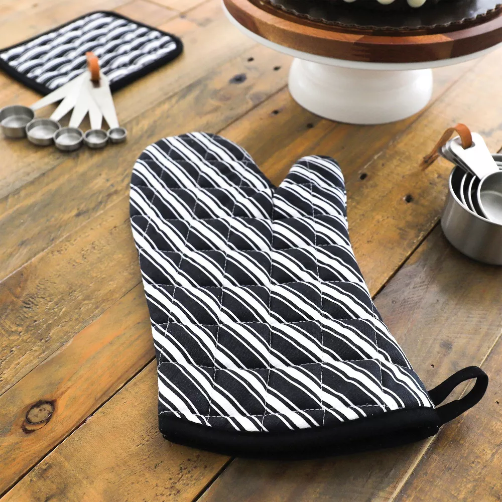 Striped Oven Mitts Better Houseware - Image 4