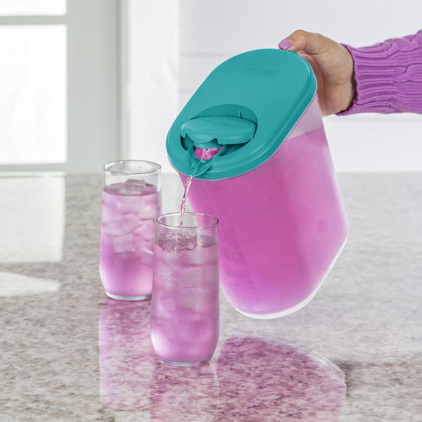 1 Gallon Pitcher with Grip Handle | Ultra-Seal | Sterilite - Image 5