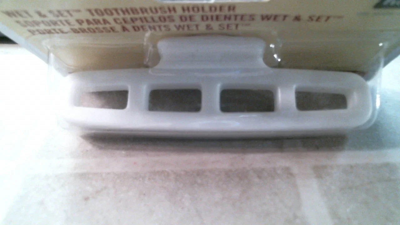 Toothbrush Holder | White Plastic | Holds 2–4 Brushes | Homz - Image 3